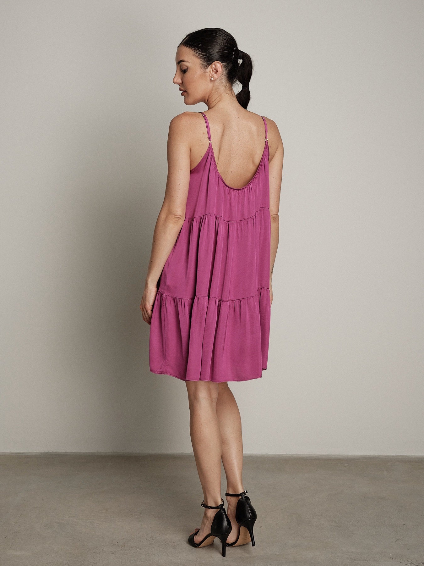 Abito balze viscosa fucsia