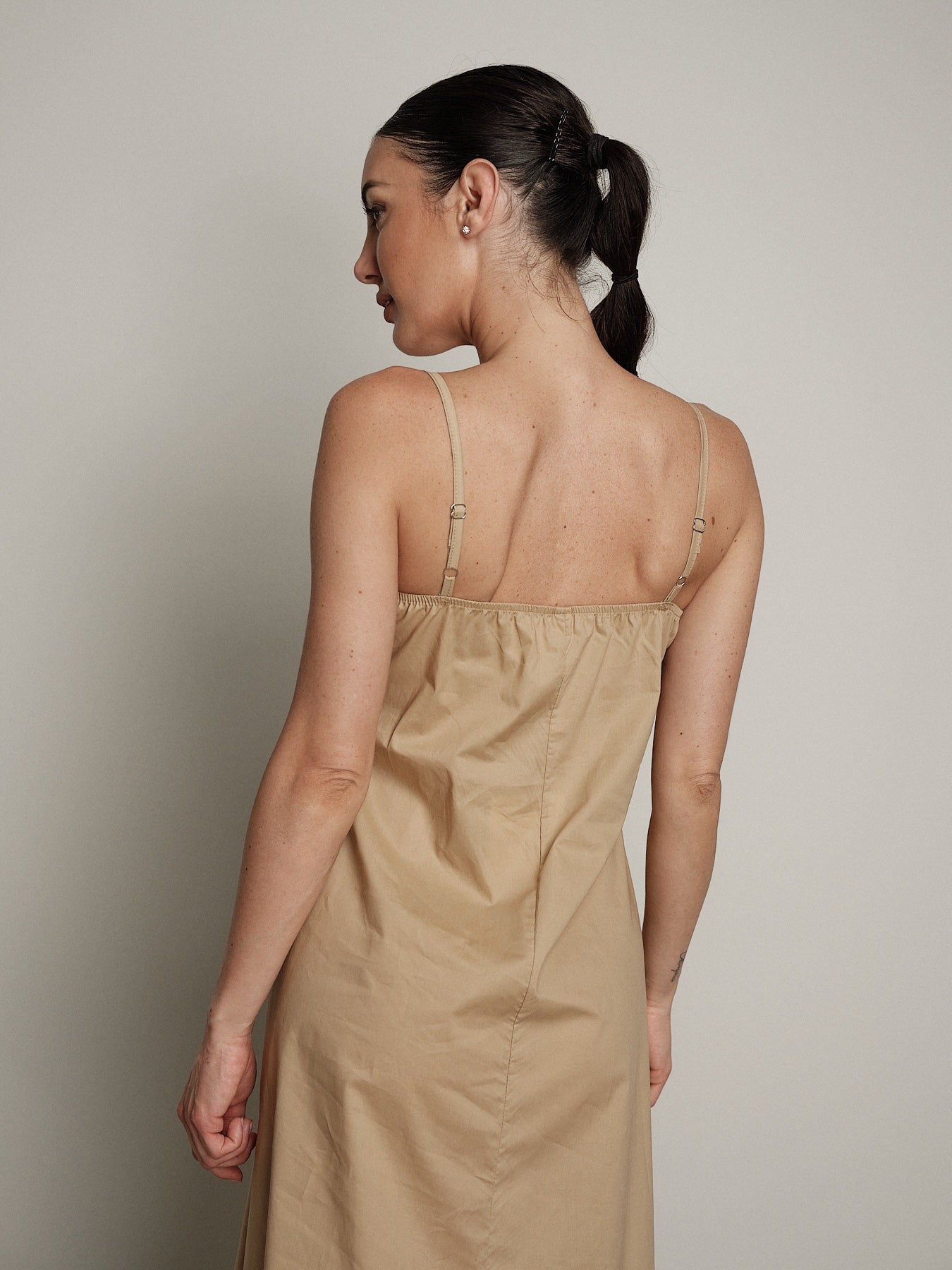 Abito spallina fina cotone camel
