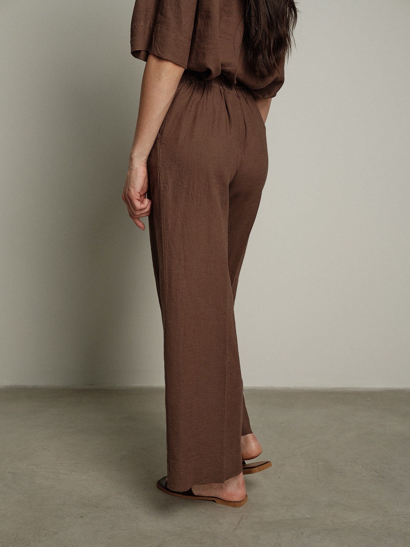 Pantalone lungo Essenziale moro PREORDINE 26/06 TG. S