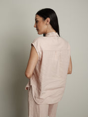 Camicia smanicata Essenziale cipria