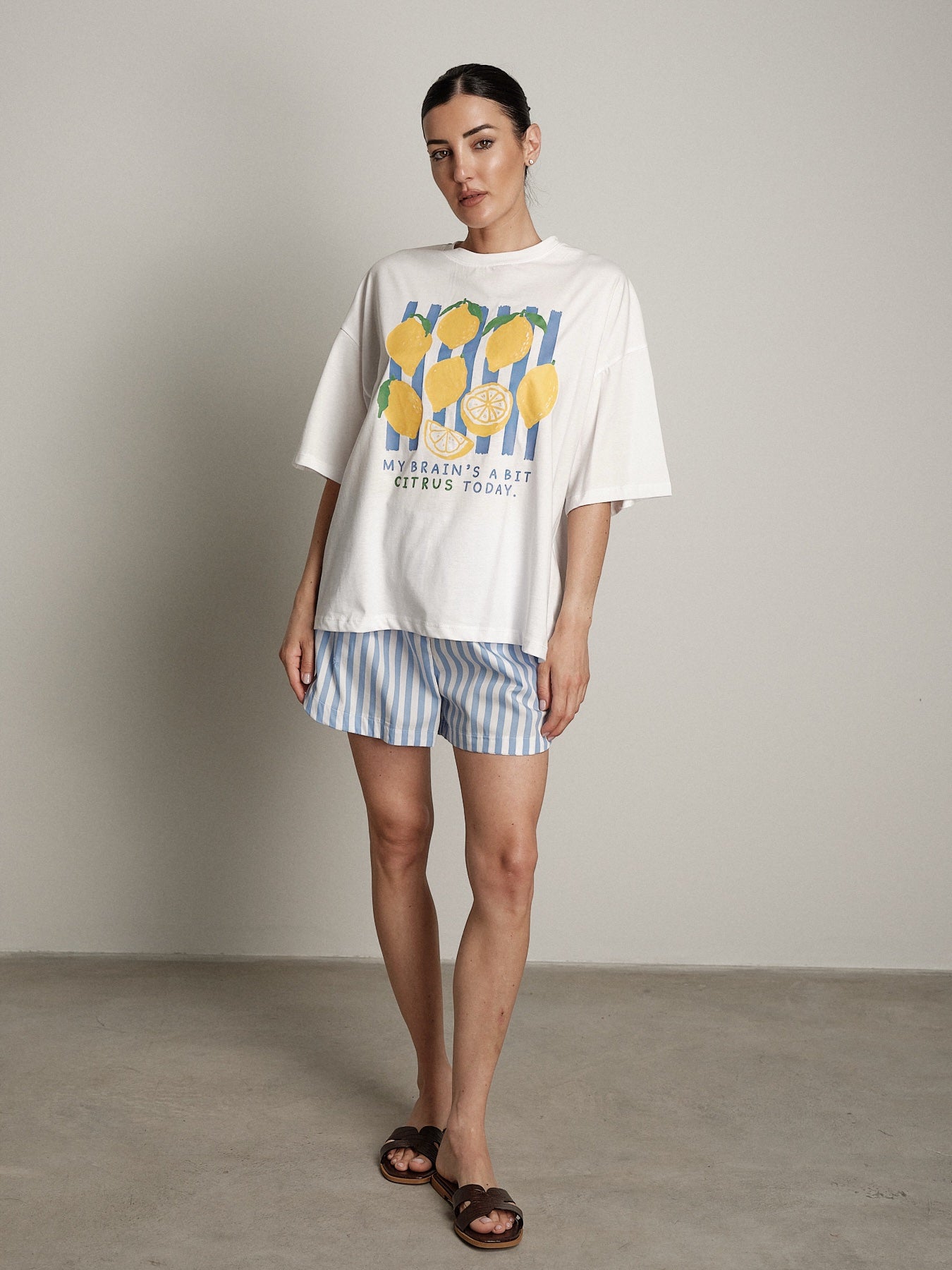 Completo frutta t-shirt + shorts limone riga azzurra