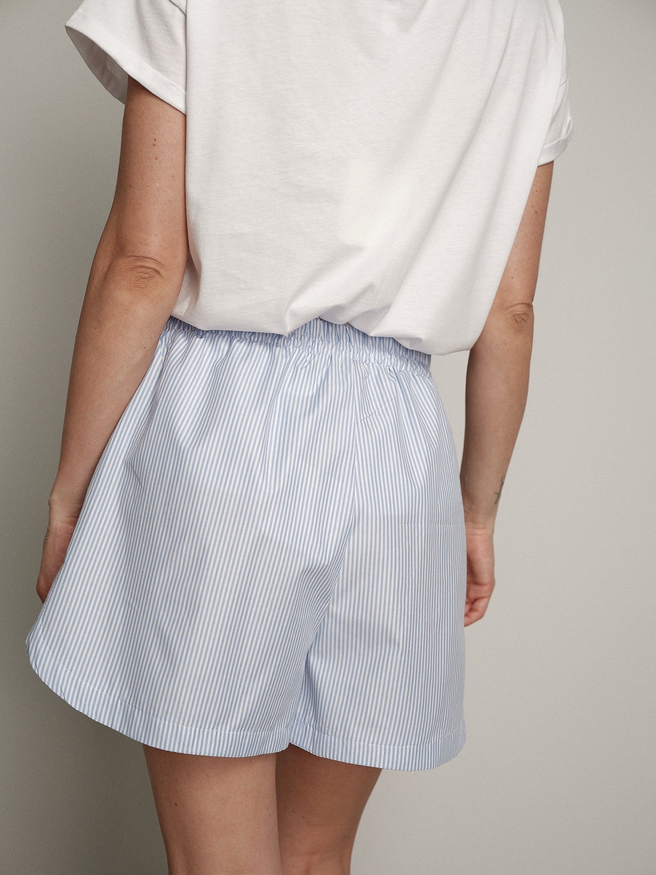 Completo Martini t-shirt + shorts celeste