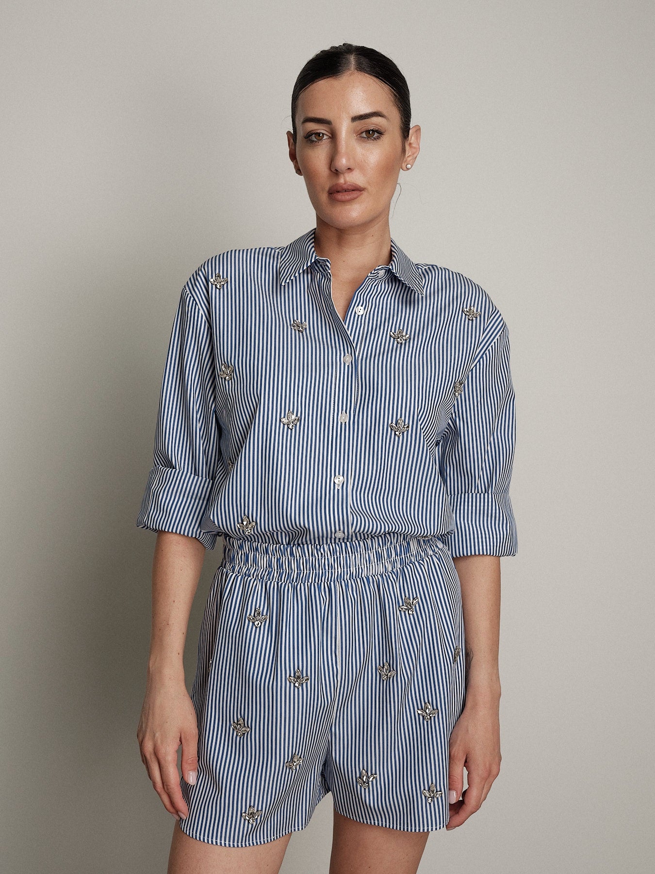 Shorts cabochon riga blu