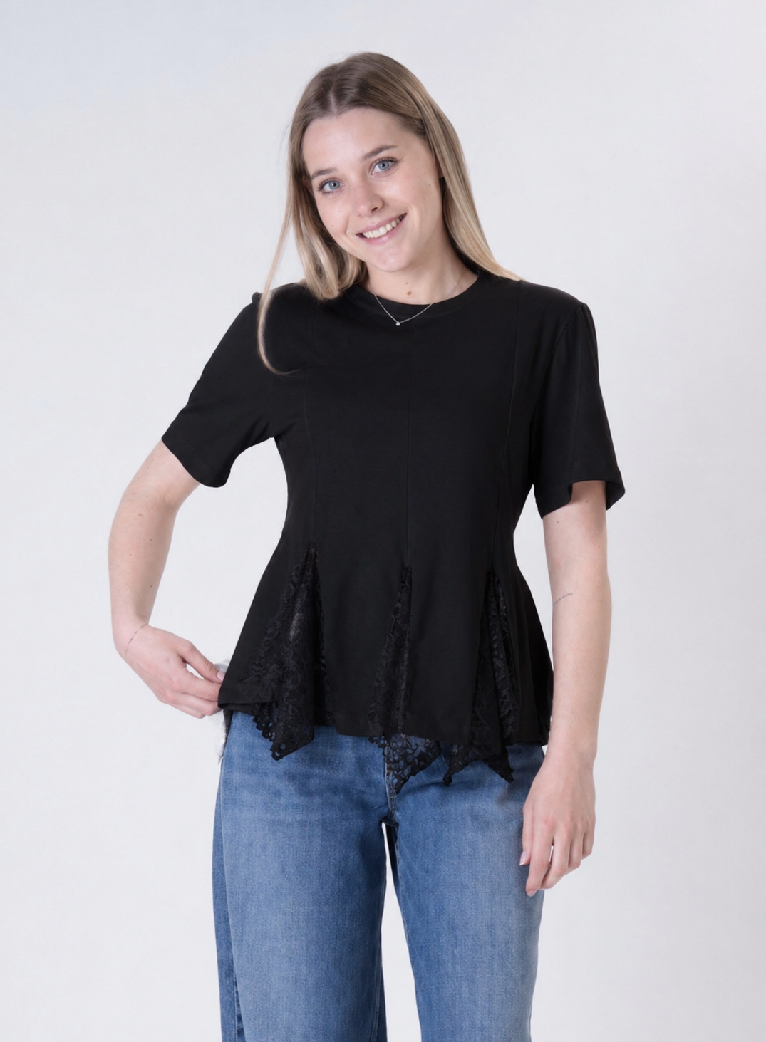 T-shirt spicchi pizzo nero