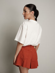 T-shirt over tasca peperoncino
