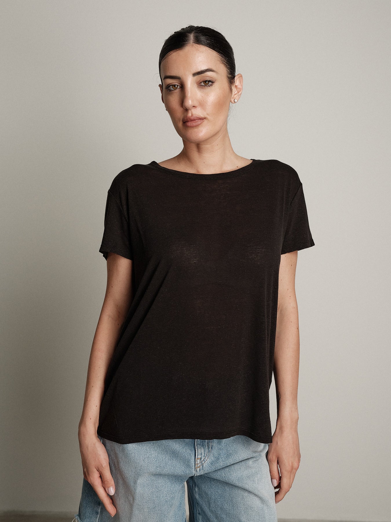 T-shirt girocollo lino (colori all'interno)