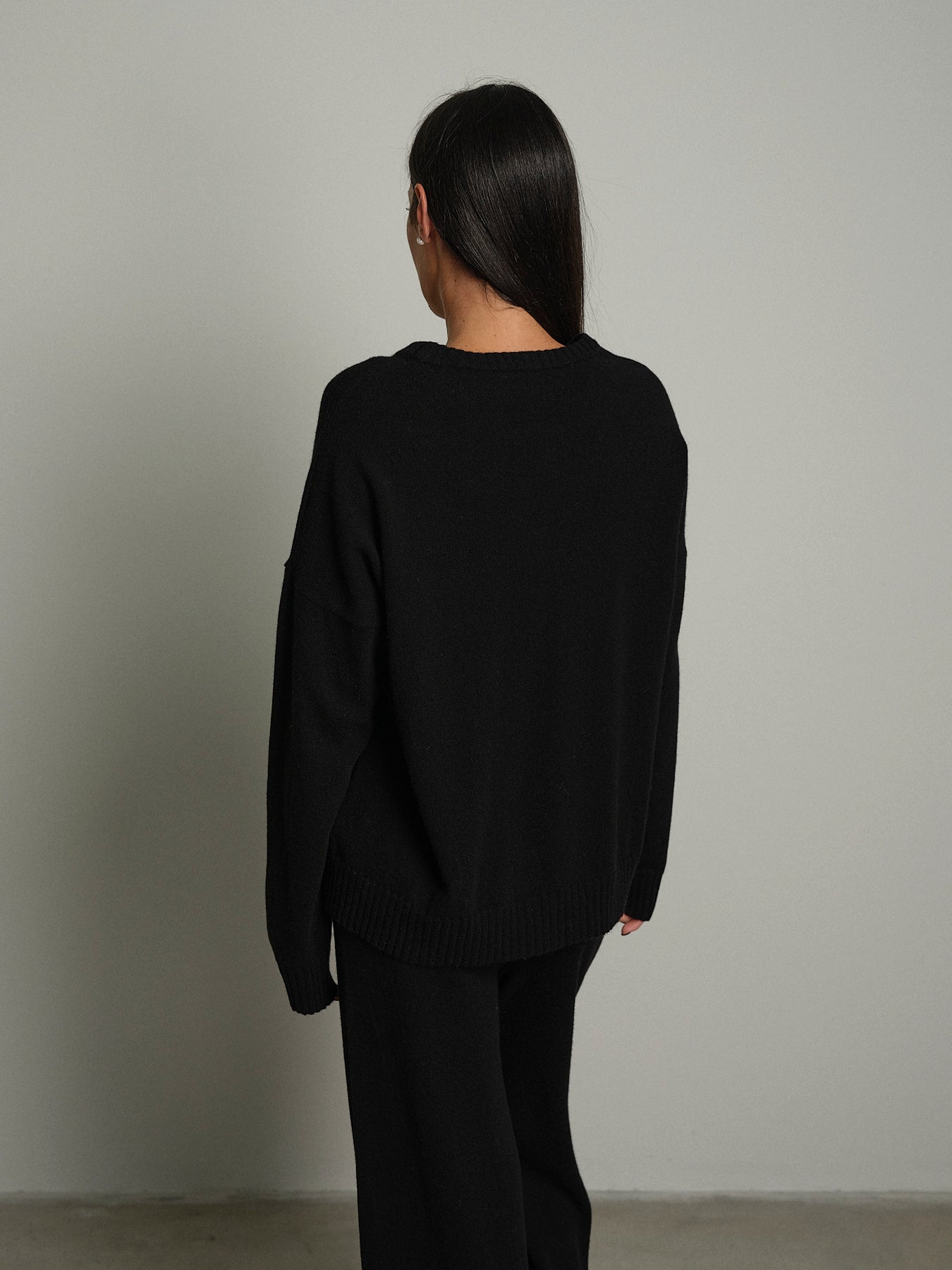 Completo in maglia girocollo misto lana - Nero
