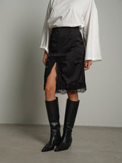 Gonna midi raso pizzo - Nero
