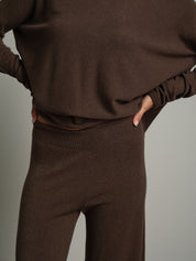 Completo in maglia scollo barca - moro