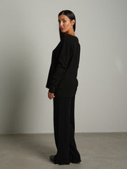 Completo in maglia scollo V over - Nero