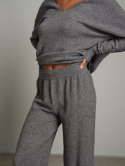 Completo in maglia scollo V over - Grigio