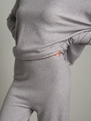 Completo in maglia scollo barca - Grigio perla
