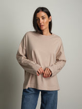 T-shirt manica lunga over scatola - Tortora