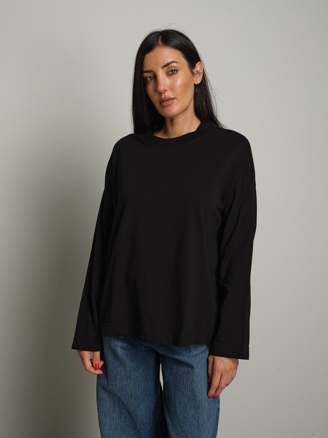 t-shirt manica lunga over scatola - Nero