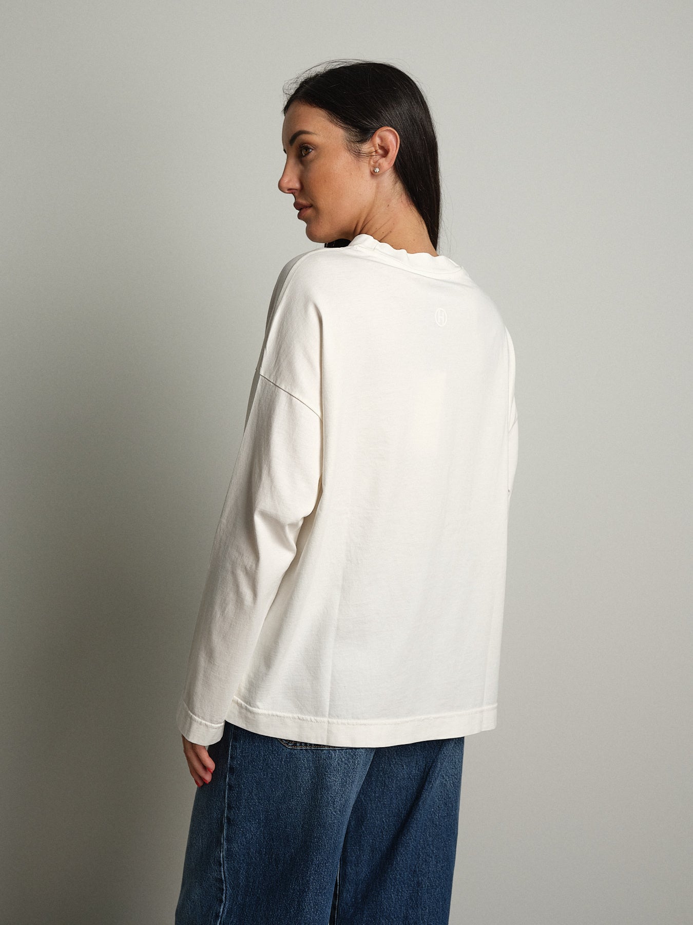 t-shirt manica lunga over scatola - Bianco