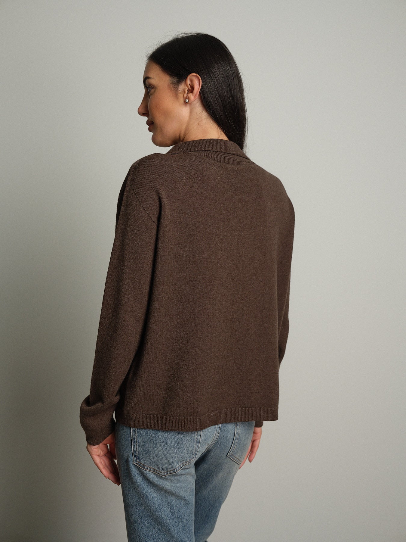 polo scollo v in maglia - Caffè