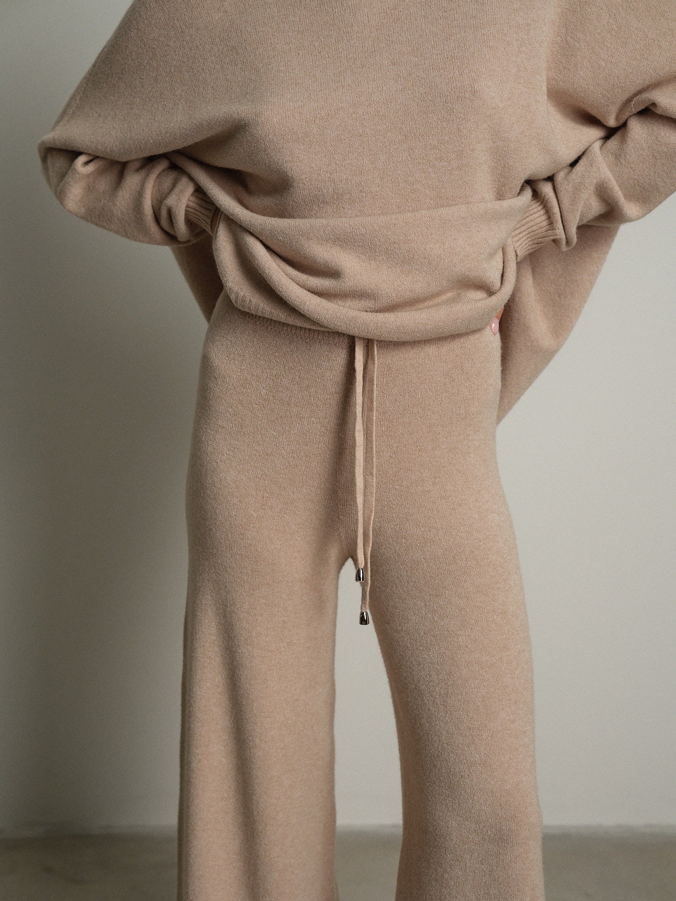 completo in maglia girocollo over - Beige