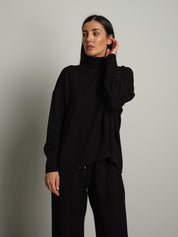 completo in maglia dolcevita - Nero