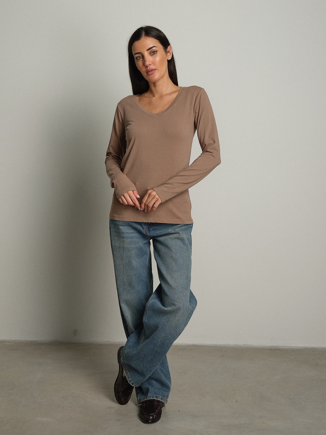 maglia slim manica lunga scollo v - Tortora
