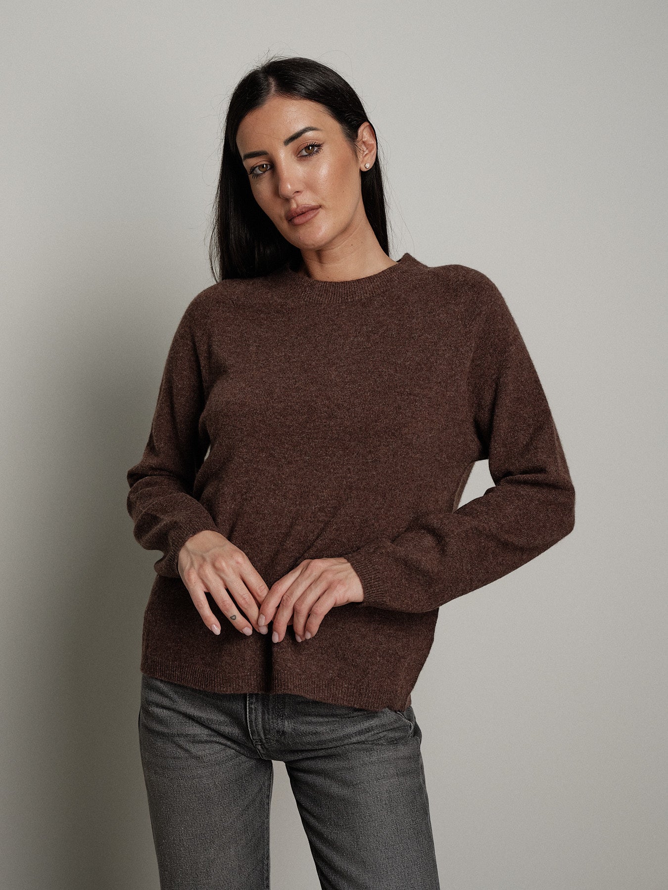 Pullover girocollo pura lana - moro
