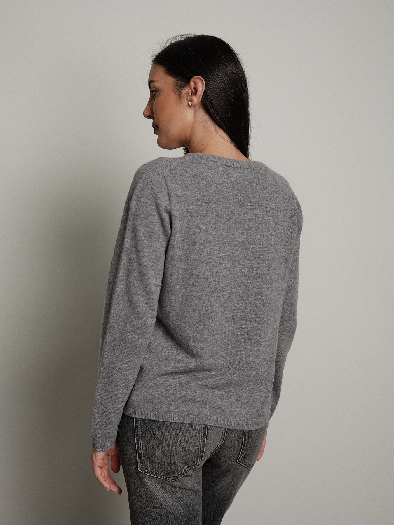 Pullover scollo V pura lana - Grigio