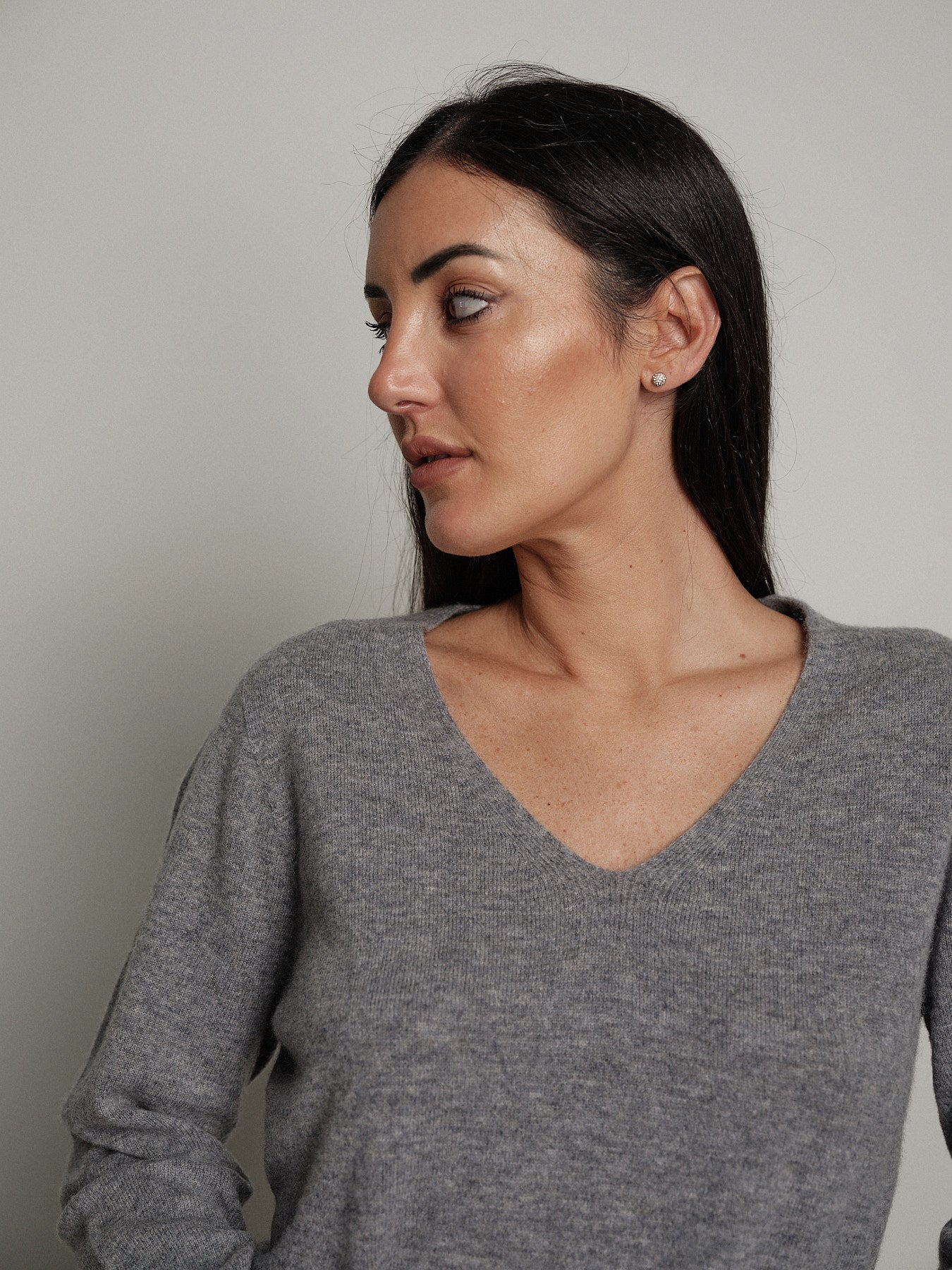 Pullover scollo V pura lana - Grigio