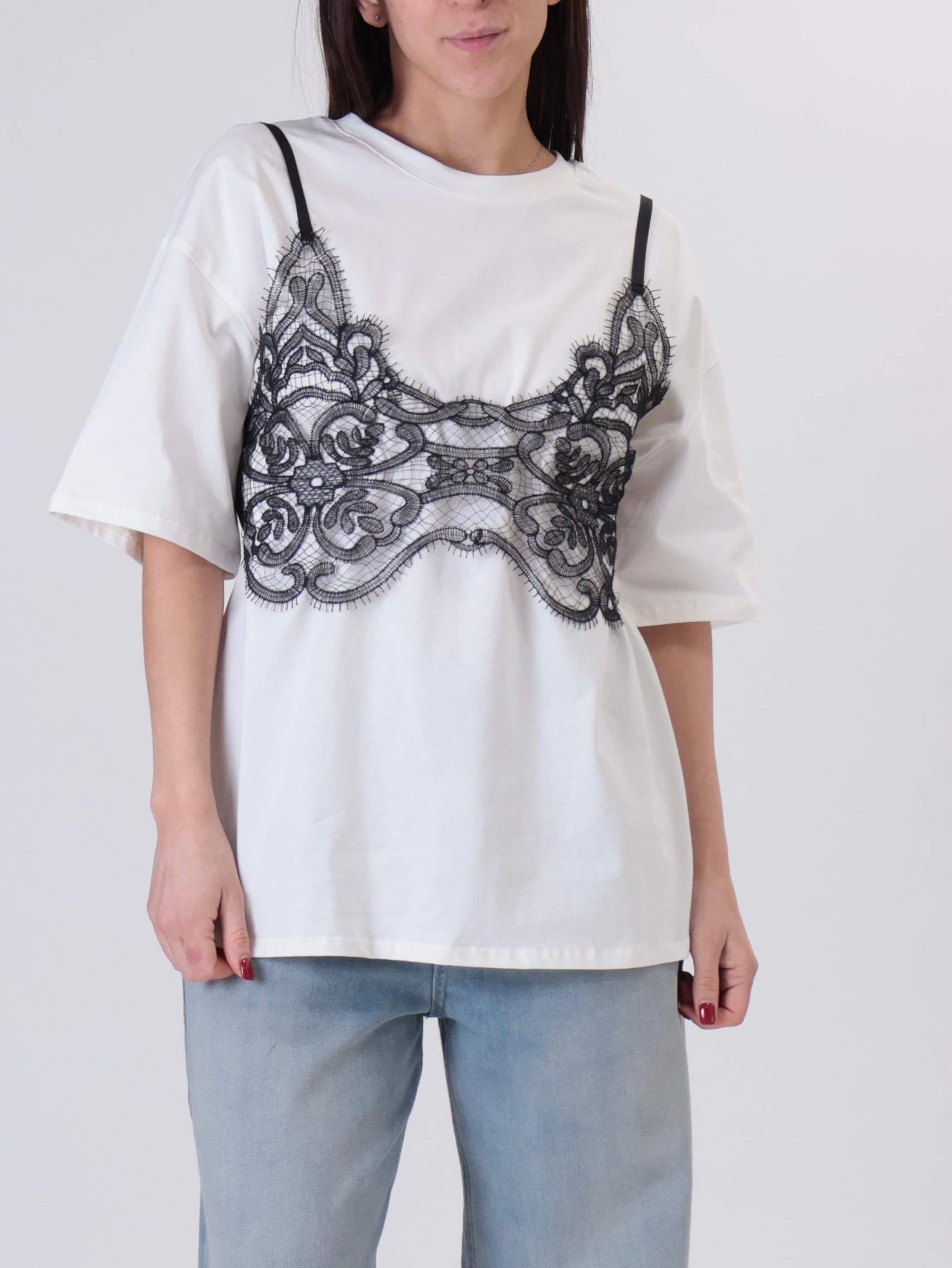 T-Shirt con pizzo bianca