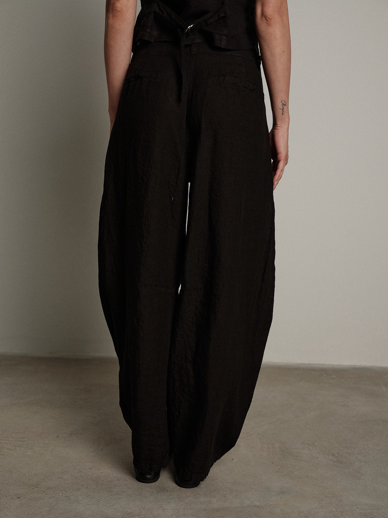 Pantalone Aurora barrel nero