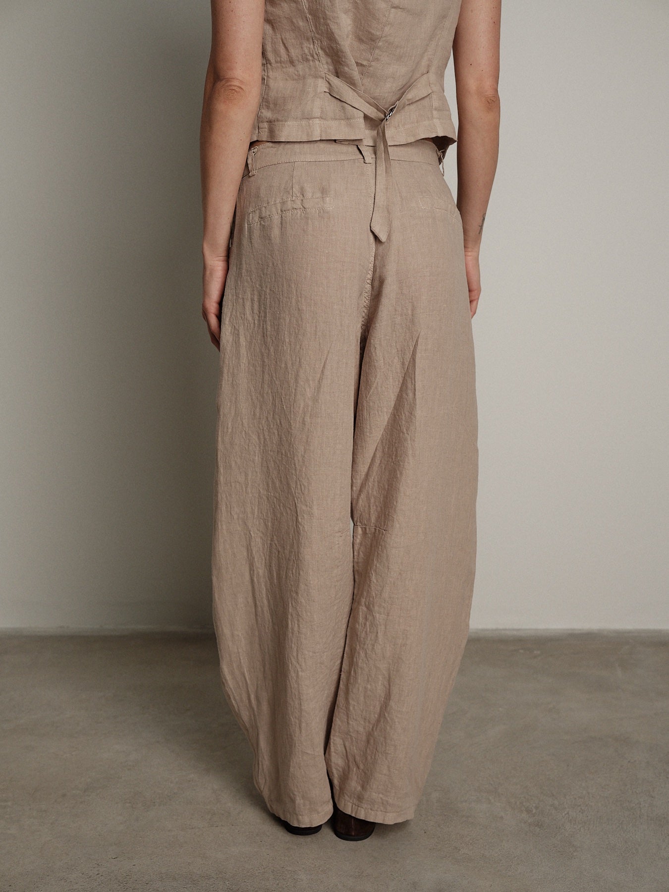 Pantalone Aurora barrel sabbia PREORDINE 22/06