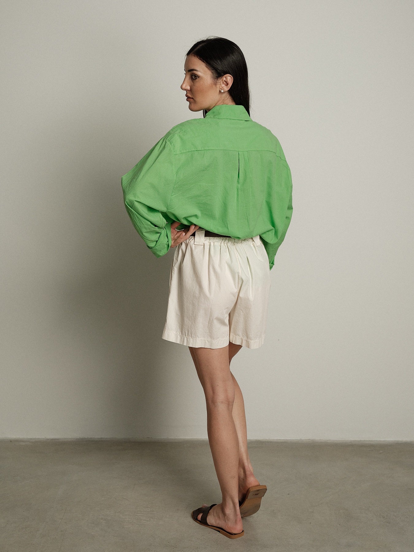 Shorts ampio cintura burro