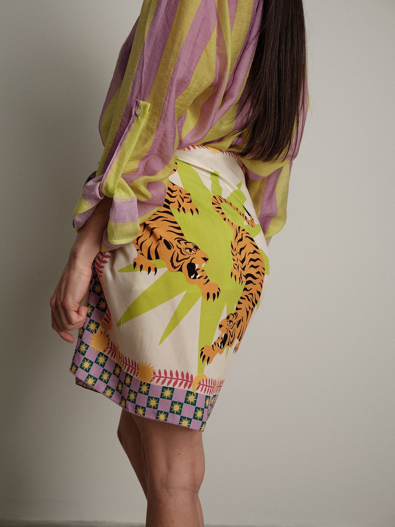 Gonna stampa "virale" lime/lilla