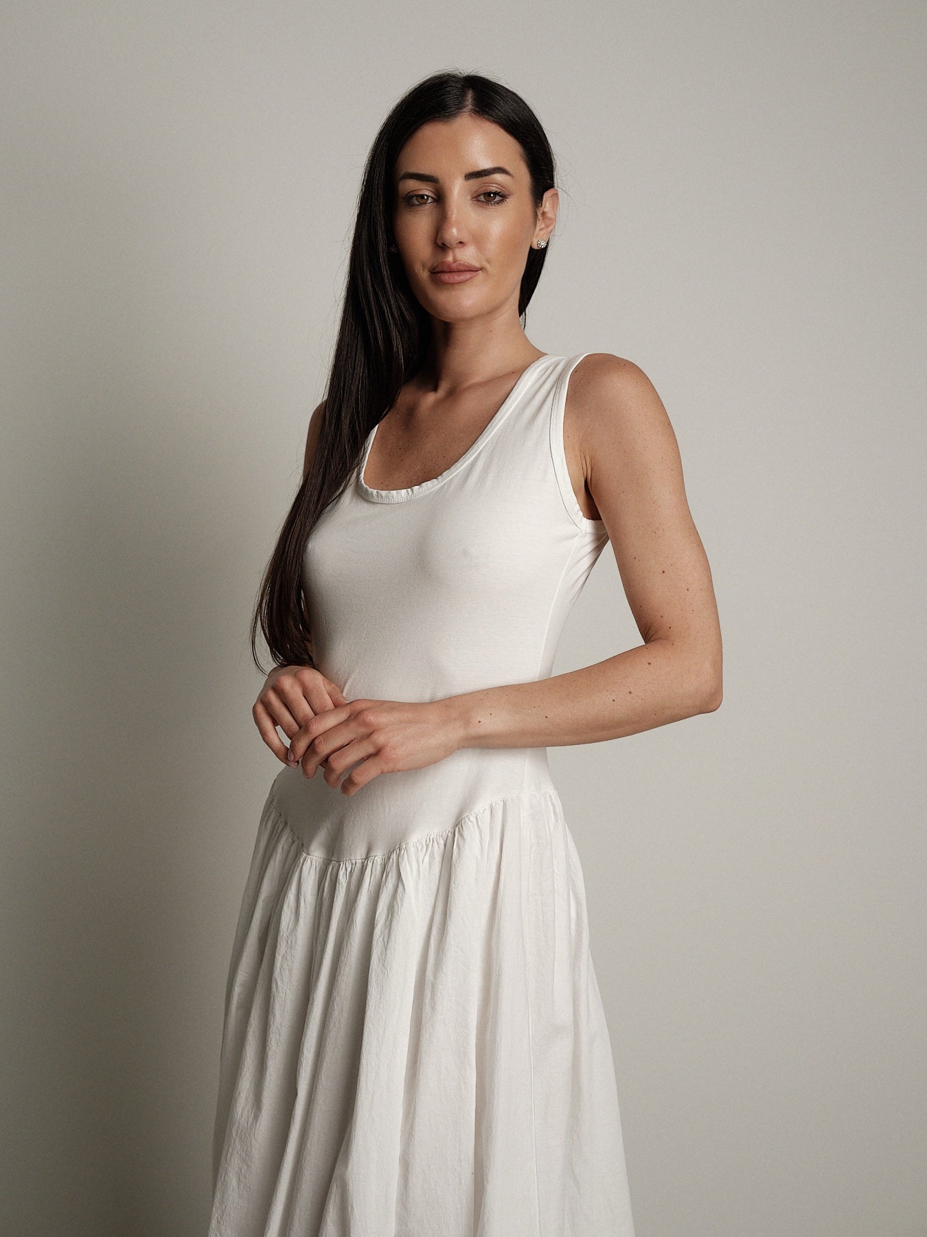 Abito cotone bimateriale balza bianco