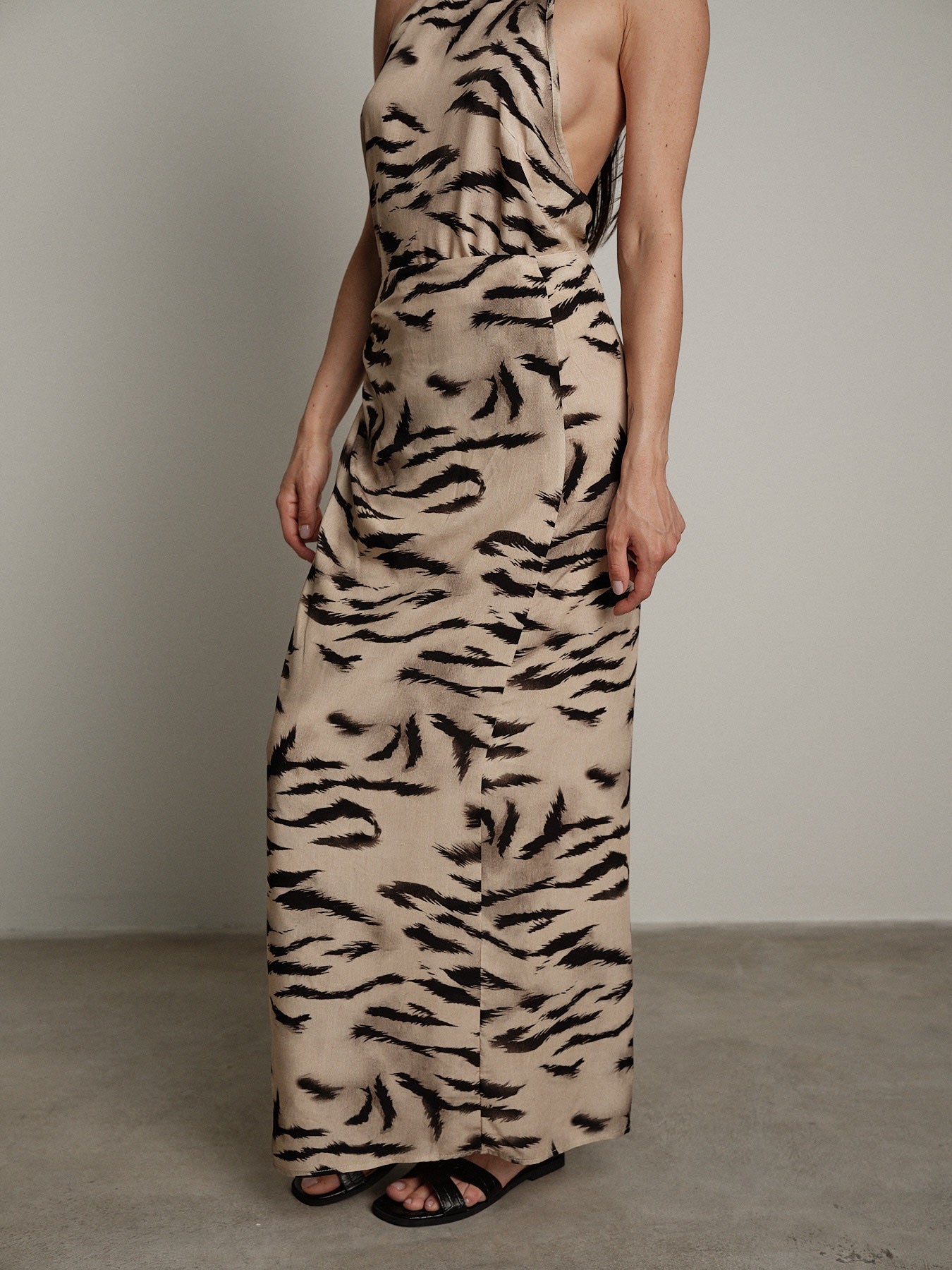 Beige zebra skirt