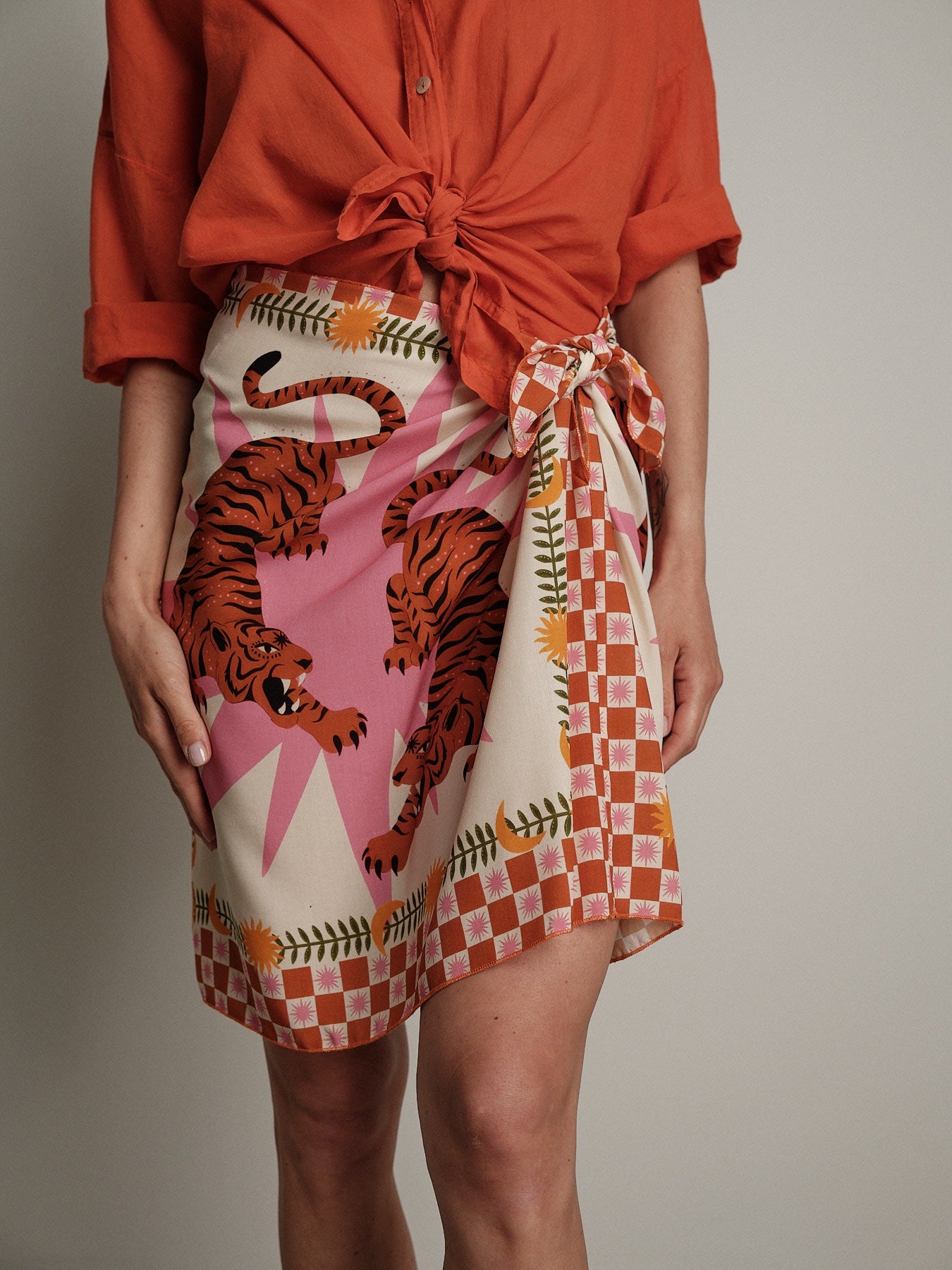 Gonna stampa "virale" panna/arancio