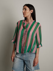 "Viral" pink/green shirt