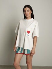 T-shirt tasca ricamata love