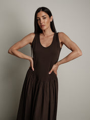 Abito cotone bimateriale balza marrone