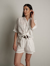Light sangallo shirt milk