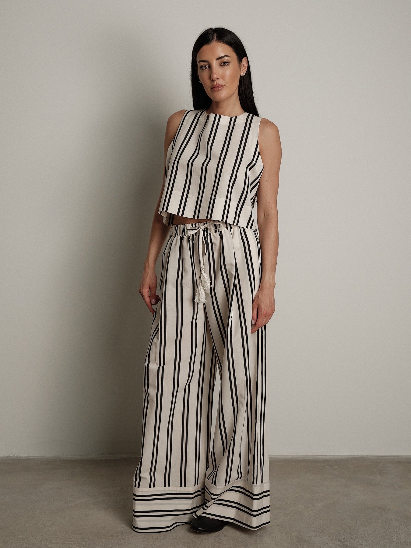 Pantalone riga nera Nara