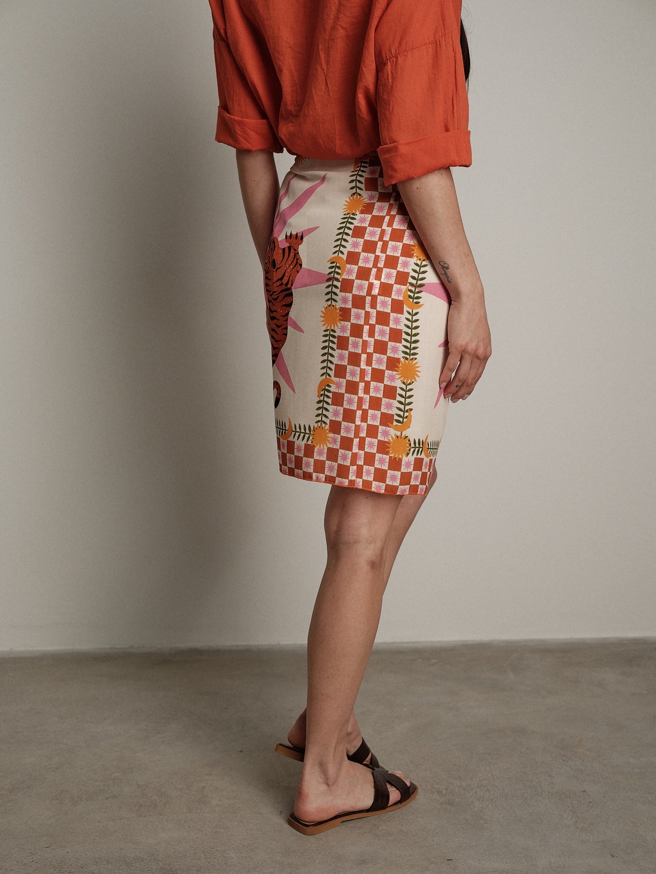 Gonna stampa "virale" panna/arancio