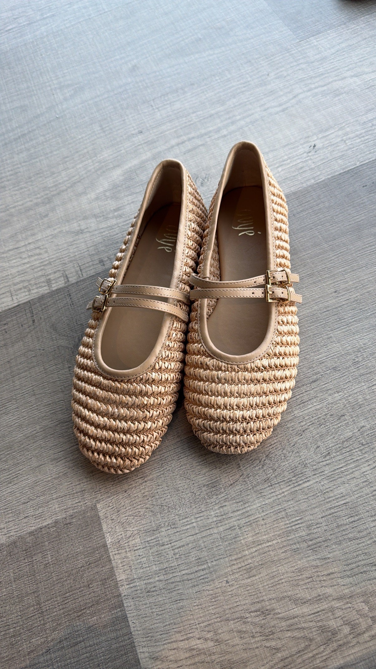 Ballerina intrecciata beige
