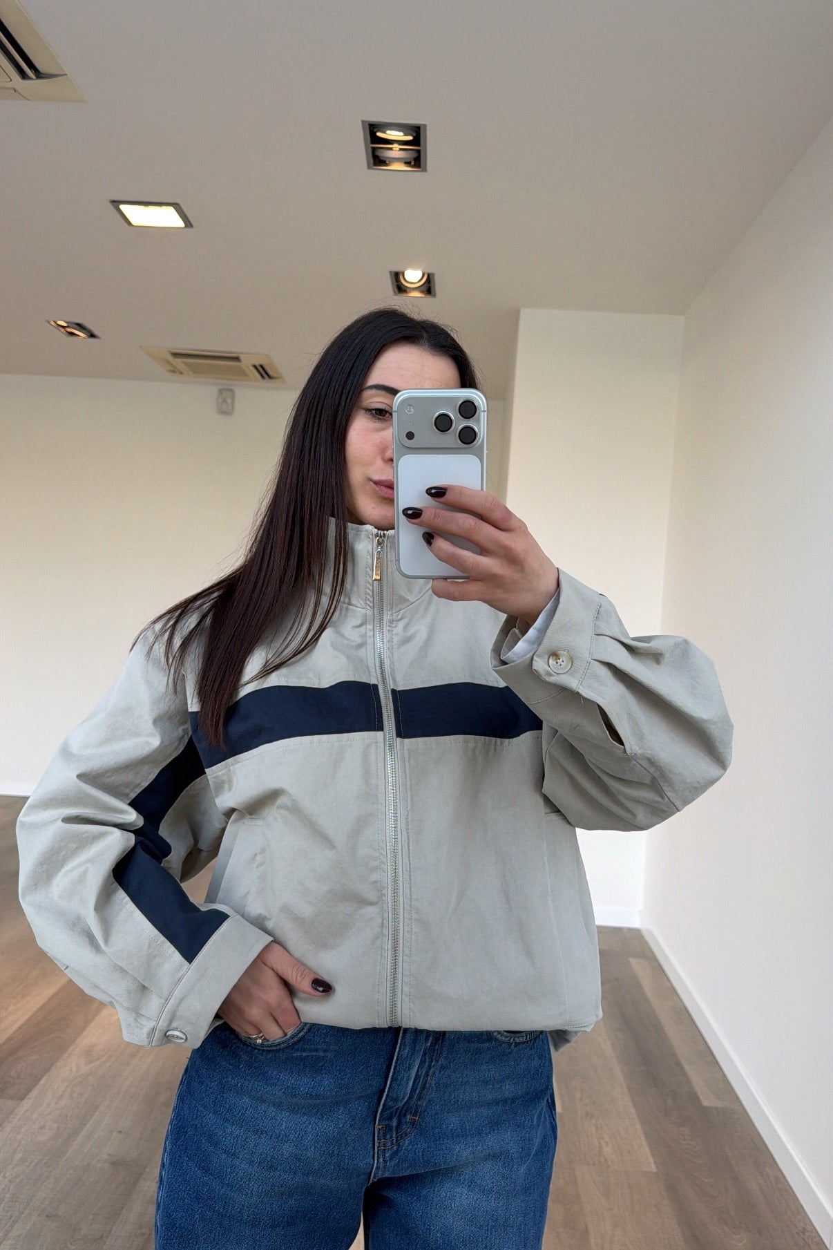 f8ae9b6e-9a2f-495b-a284-98bcf526f347.jpg