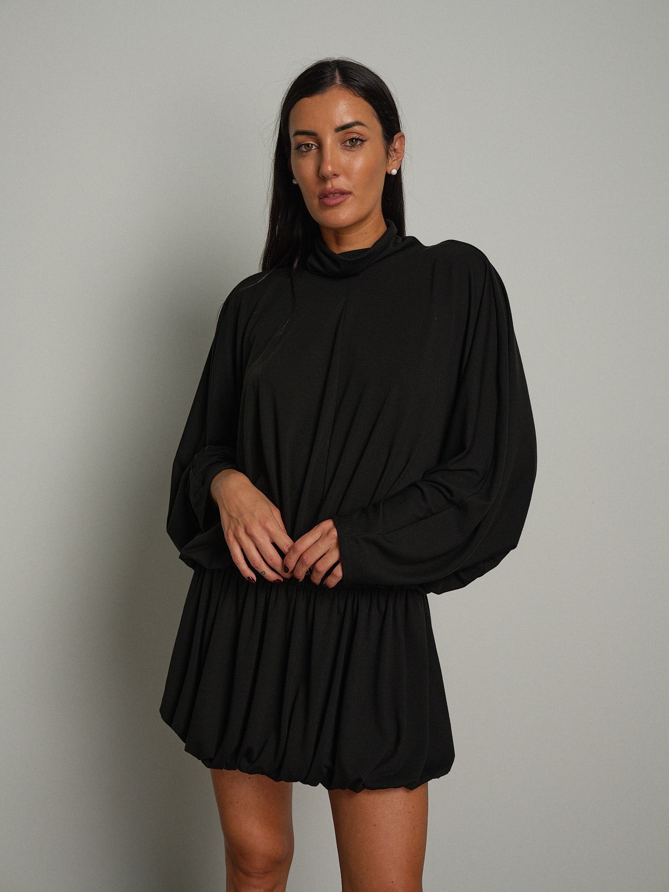 Abito schiena scoperta Nero Haveone AVS-090;Abito schiena scoperta Nero Haveone AVS-090 — foto 2;Abito schiena scoperta Nero Haveone AVS-090 — foto 3;Abito schiena scoperta Nero Haveone AVS-090 — foto 4;Abito schiena scoperta Nero Haveone AVS-090 — foto 5;Abito schiena scoperta Nero Haveone AVS-090 — foto 6