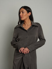 Abito maniche camicia lungo Grigio Haveone AVS-R115;Abito maniche camicia lungo Grigio Haveone AVS-R115 — foto 2;Abito maniche camicia lungo Grigio Haveone AVS-R115 — foto 3;Abito maniche camicia lungo Grigio Haveone AVS-R115 — foto 4;Abito maniche camicia lungo Grigio Haveone AVS-R115 — foto 5;Abito maniche camicia lungo Grigio Haveone AVS-R115 — foto 6