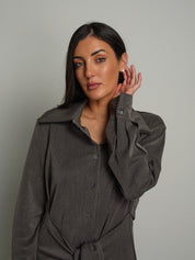Abito maniche camicia lungo Grigio Haveone AVS-R115;Abito maniche camicia lungo Grigio Haveone AVS-R115 — foto 2;Abito maniche camicia lungo Grigio Haveone AVS-R115 — foto 3;Abito maniche camicia lungo Grigio Haveone AVS-R115 — foto 4;Abito maniche camicia lungo Grigio Haveone AVS-R115 — foto 5;Abito maniche camicia lungo Grigio Haveone AVS-R115 — foto 6