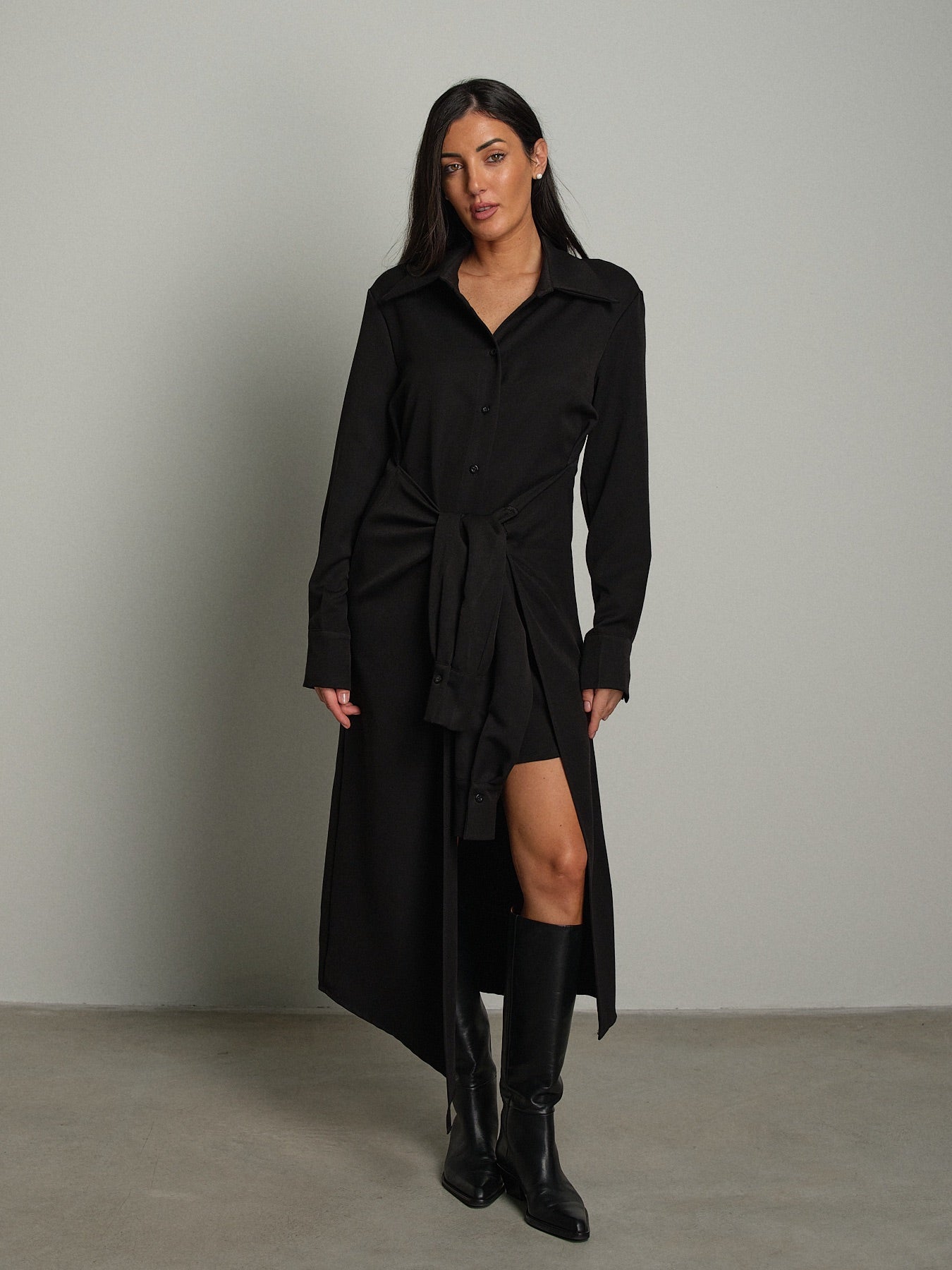 Abito maniche camicia lungo Nero Haveone AVS-R115;Abito maniche camicia lungo Nero Haveone AVS-R115 — foto 2;Abito maniche camicia lungo Nero Haveone AVS-R115 — foto 3;Abito maniche camicia lungo Nero Haveone AVS-R115 — foto 4;Abito maniche camicia lungo Nero Haveone AVS-R115 — foto 5