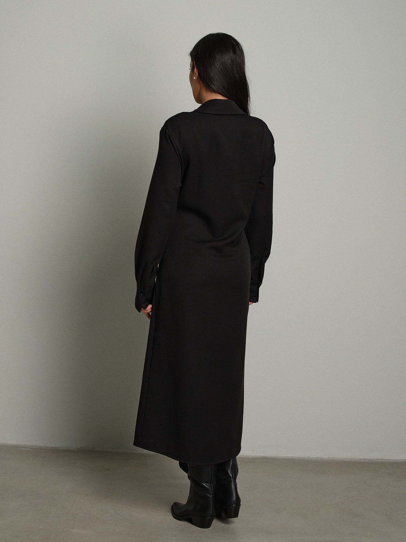 Abito maniche camicia lungo Nero Haveone AVS-R115;Abito maniche camicia lungo Nero Haveone AVS-R115 — foto 2;Abito maniche camicia lungo Nero Haveone AVS-R115 — foto 3;Abito maniche camicia lungo Nero Haveone AVS-R115 — foto 4;Abito maniche camicia lungo Nero Haveone AVS-R115 — foto 5