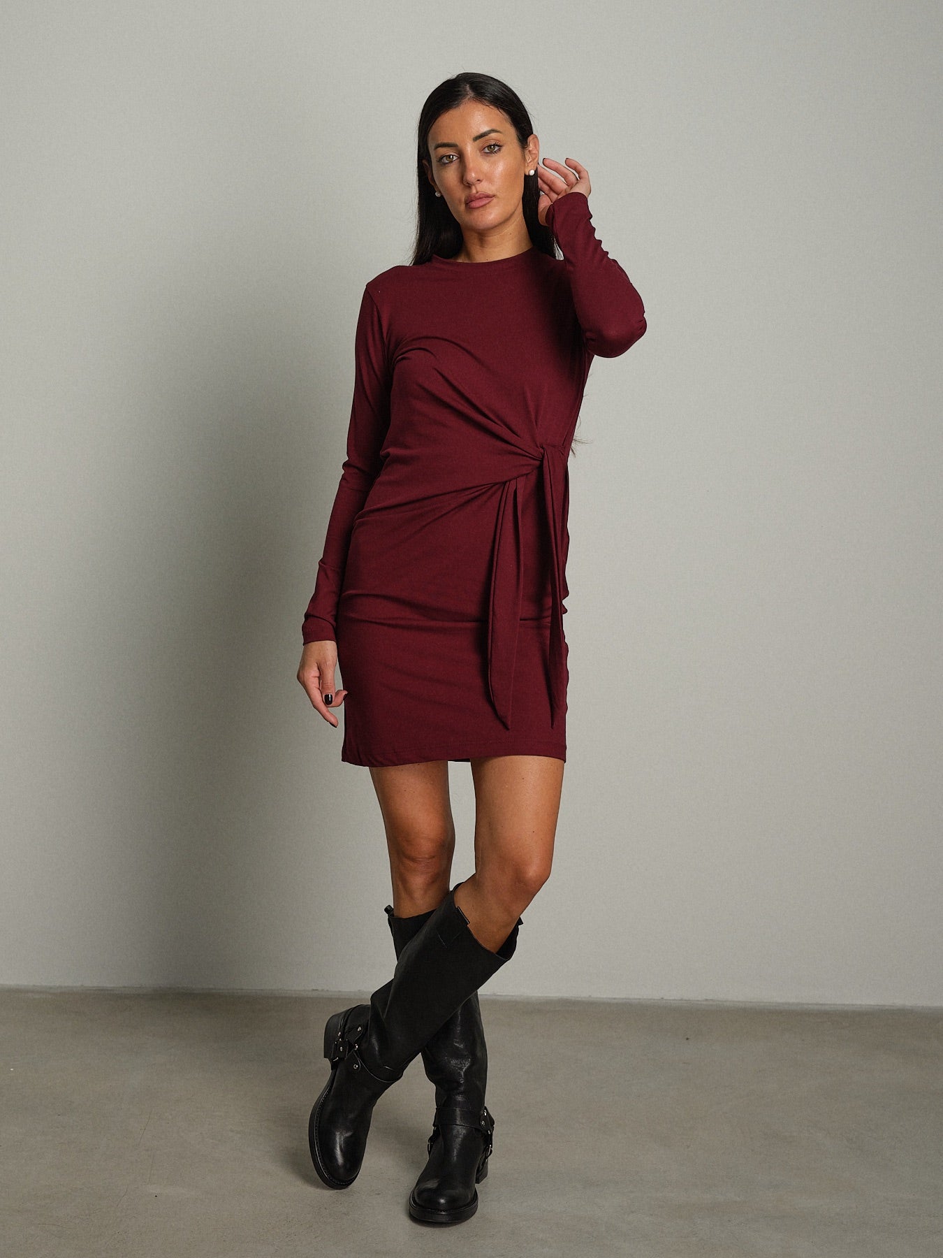 Abito fiocco in vita Bordeaux Haveone AXT-R095;Abito fiocco in vita Bordeaux Haveone AXT-R095 — foto 2;Abito fiocco in vita Bordeaux Haveone AXT-R095 — foto 3;Abito fiocco in vita Bordeaux Haveone AXT-R095 — foto 4;Abito fiocco in vita Bordeaux Haveone AXT-R095 — foto 5