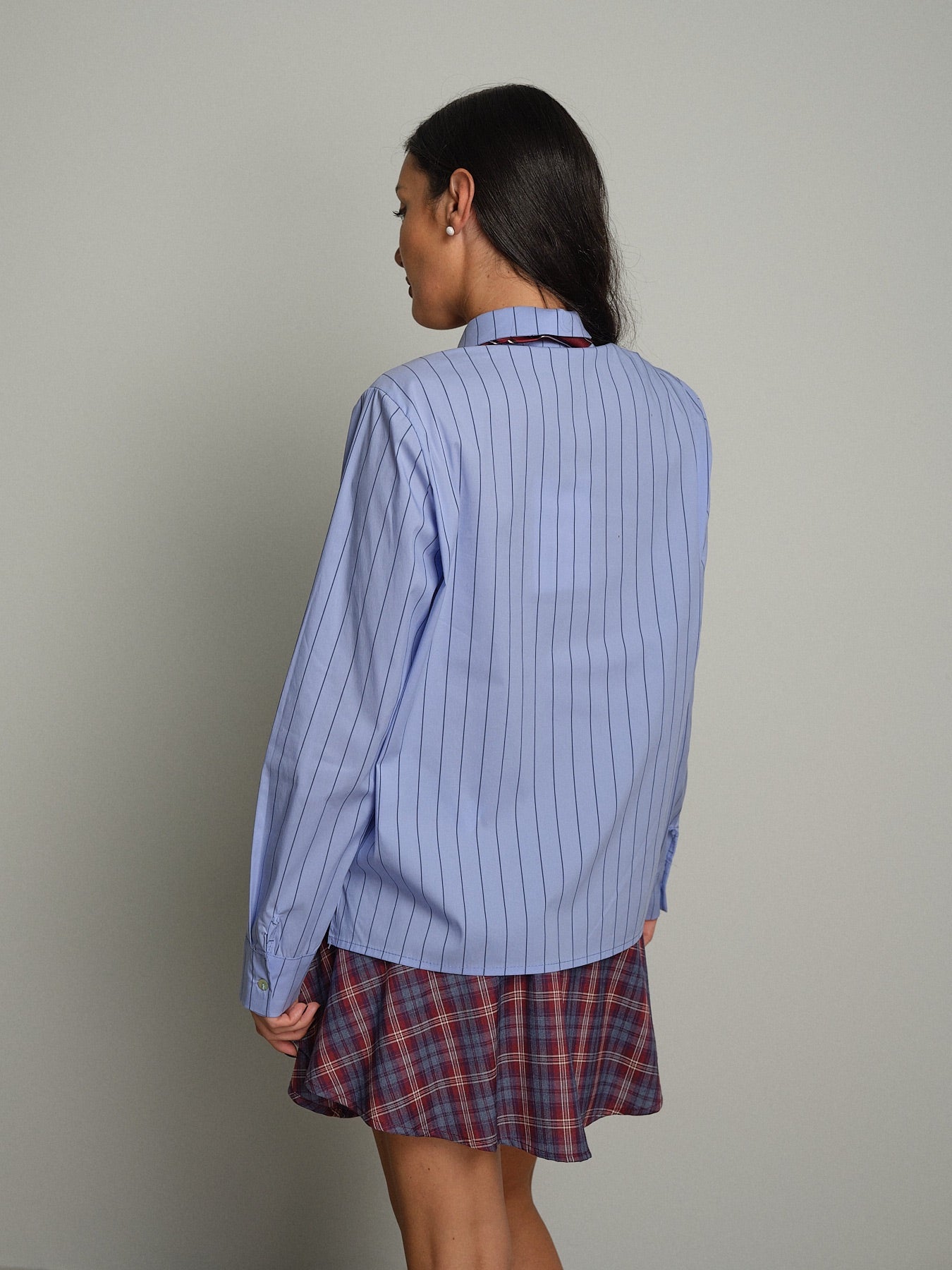 Camicia gessata cravatta Blu Haveone CNO-R102;Camicia gessata cravatta Blu Haveone CNO-R102 — foto 2;Camicia gessata cravatta Blu Haveone CNO-R102 — foto 3;Camicia gessata cravatta Blu Haveone CNO-R102 — foto 4;Camicia gessata cravatta Blu Haveone CNO-R102 — foto 5