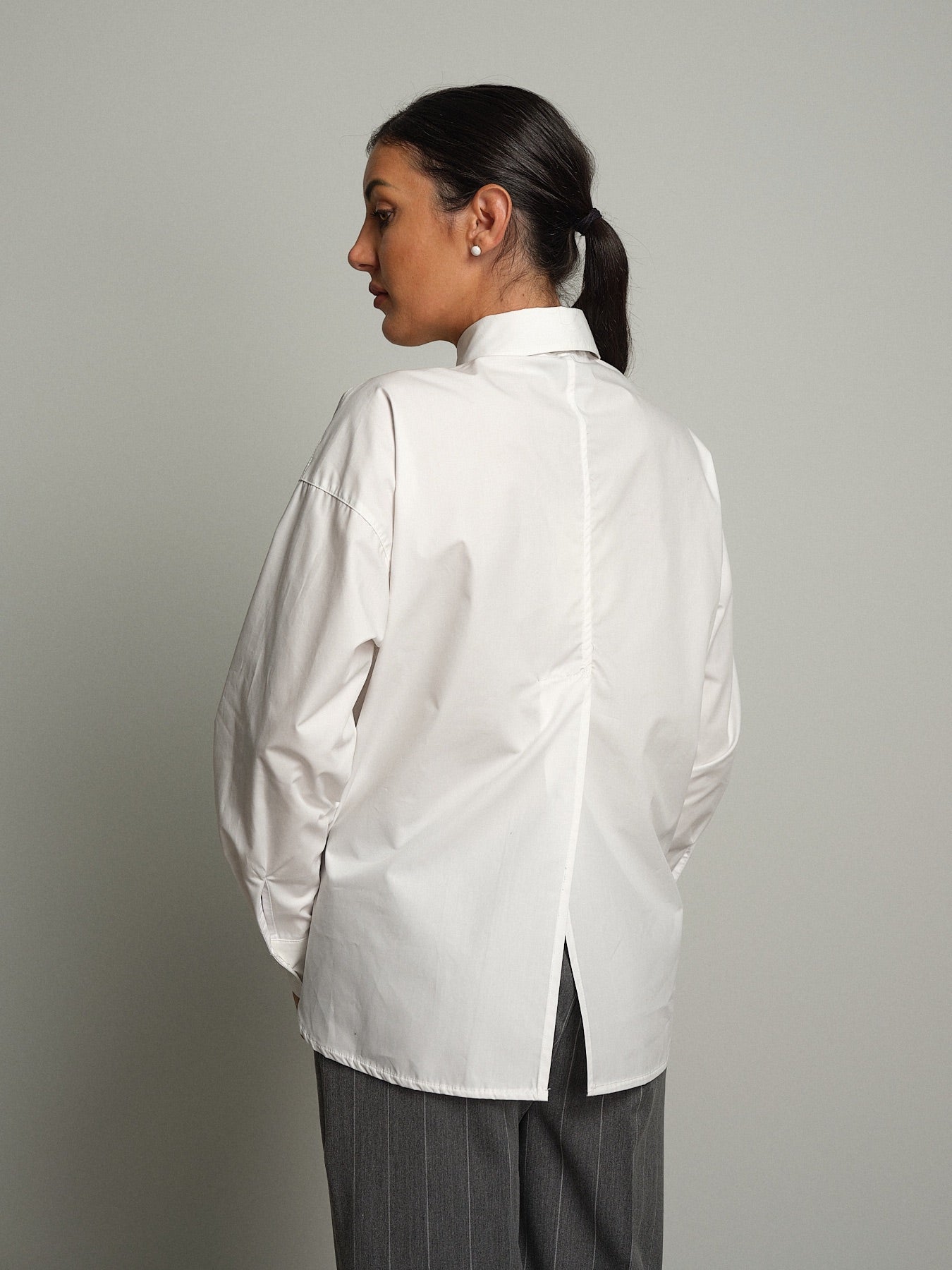 Camicia con cravatta Bianco-ottico Haveone CNO-R103;Camicia con cravatta Bianco-ottico Haveone CNO-R103 — foto 2;Camicia con cravatta Bianco-ottico Haveone CNO-R103 — foto 3;Camicia con cravatta Bianco-ottico Haveone CNO-R103 — foto 4